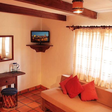 Hotel Posada Real Тапальпа Екстер'єр фото