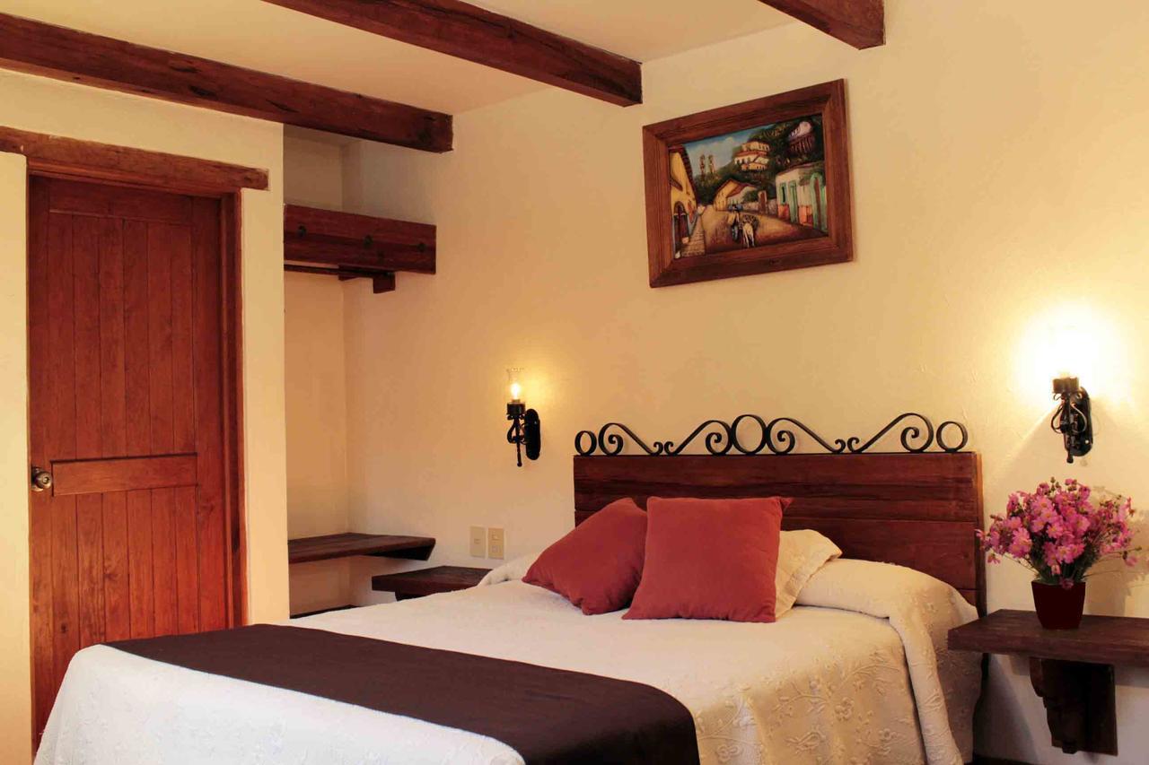Hotel Posada Real Тапальпа Екстер'єр фото